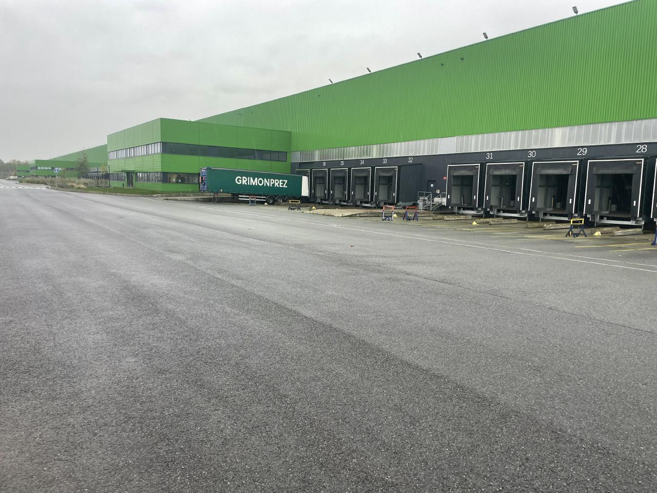 Entrepôt classe a Dourges 12827m² Location entrepôt classe a Dourges Pas-de-Calais OLLOG2418847 2